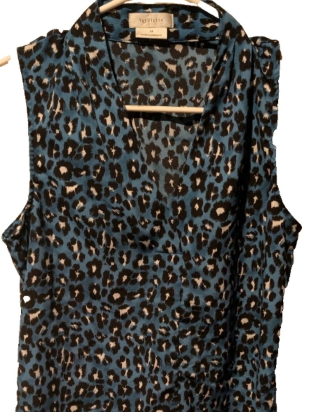 Van Heusen Tank Top blue Leopard Print Size Xs EUC